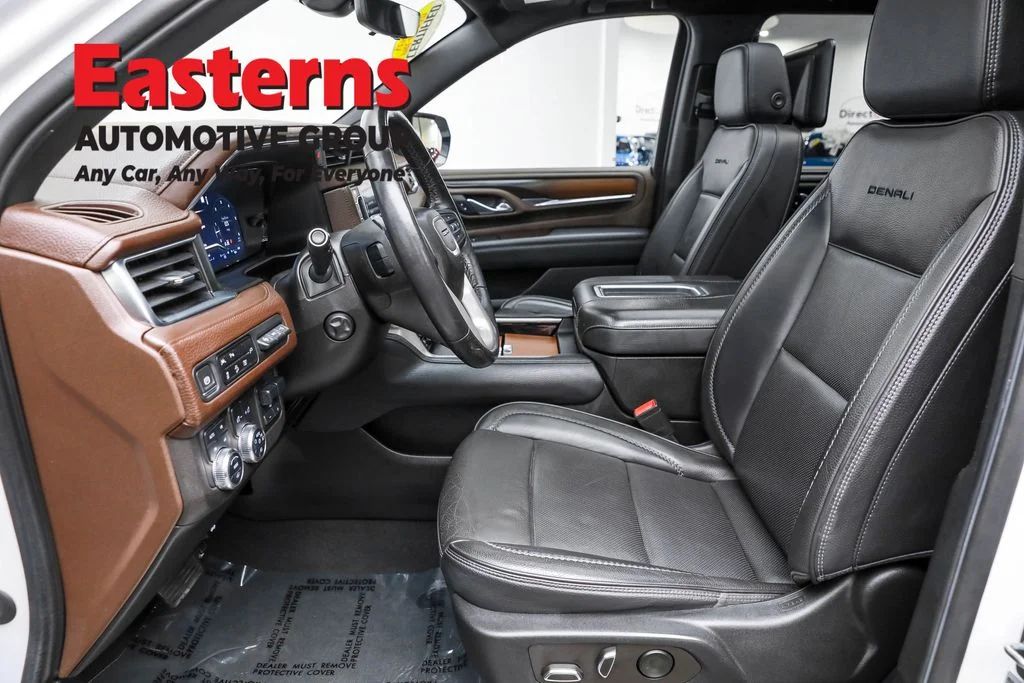 Used 2022 White GMC Denali image 14
