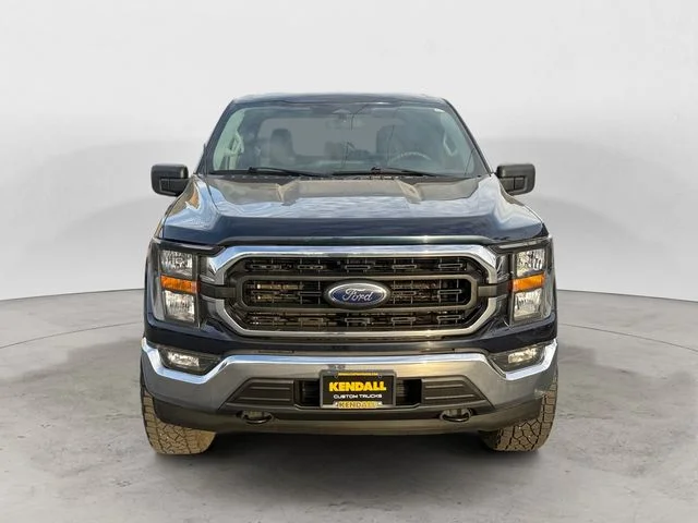 Used 2023 Blue Ford XLT image 2