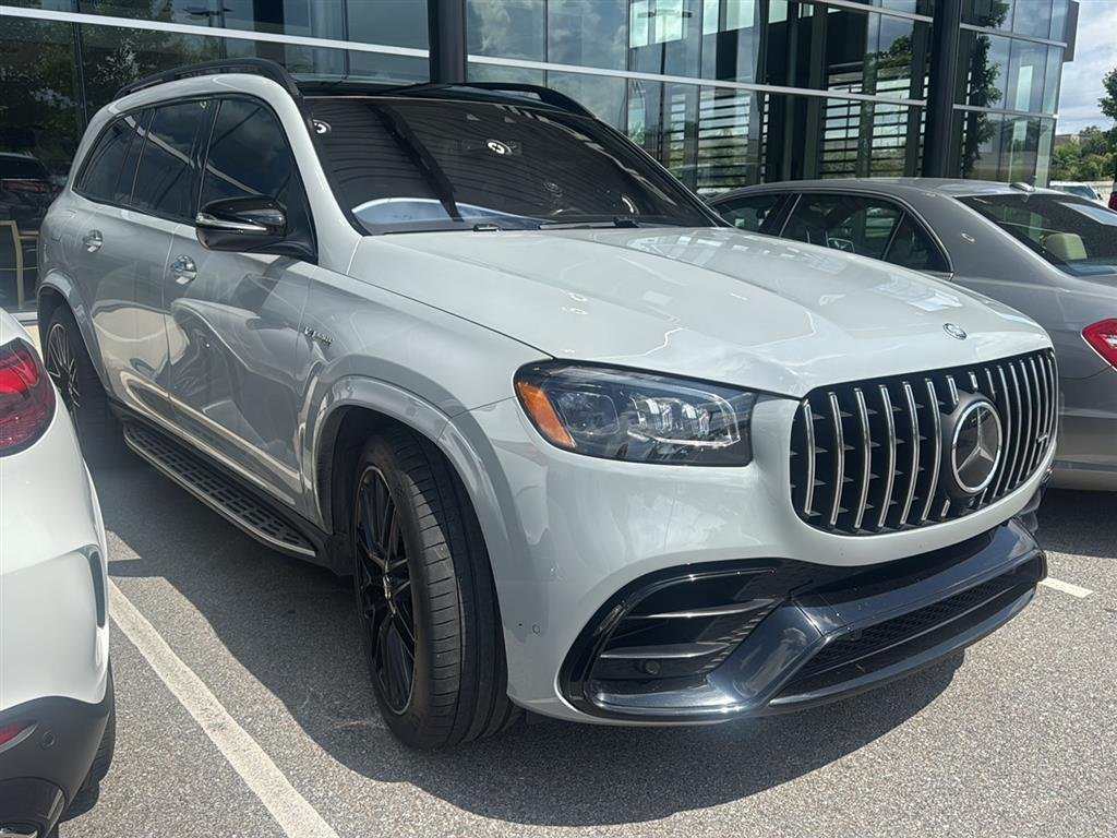 2024 Mercedes-Benz GLS AMG GLS 63's photo
