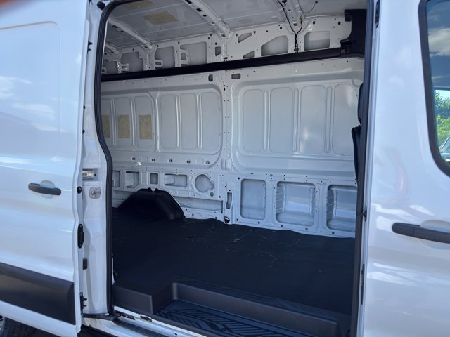 Used 2025 White Ford  image 21
