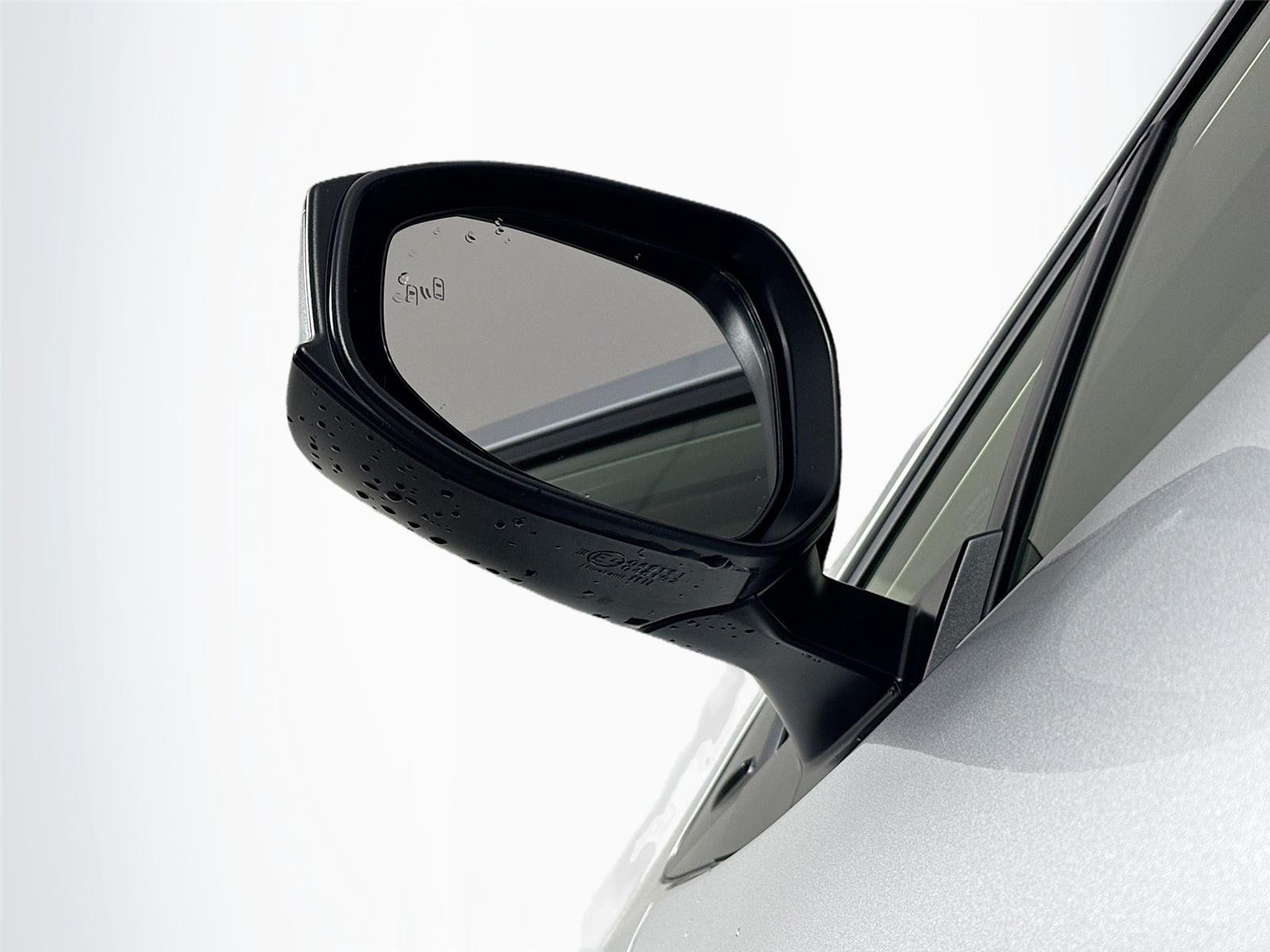 Certified Used 2025 Cutting Edge Toyota XLE image 5