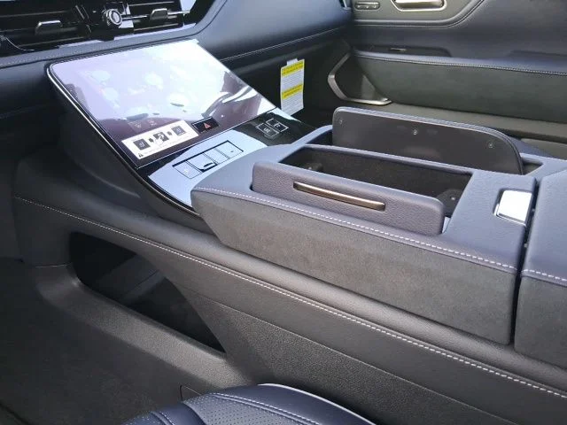 2026 INFINITI QX80 Sport - Photo 16