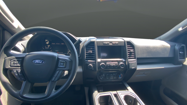 Used 2018 Blue Jeans Metallic Ford XL image 11