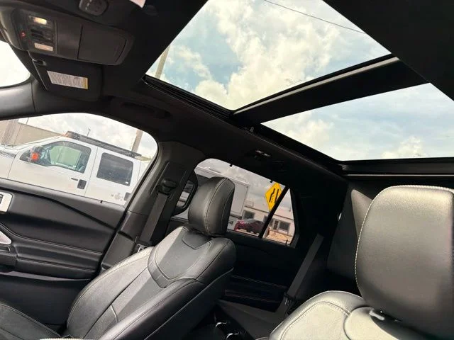 Used 2020 Black Metallic Ford ST image 17