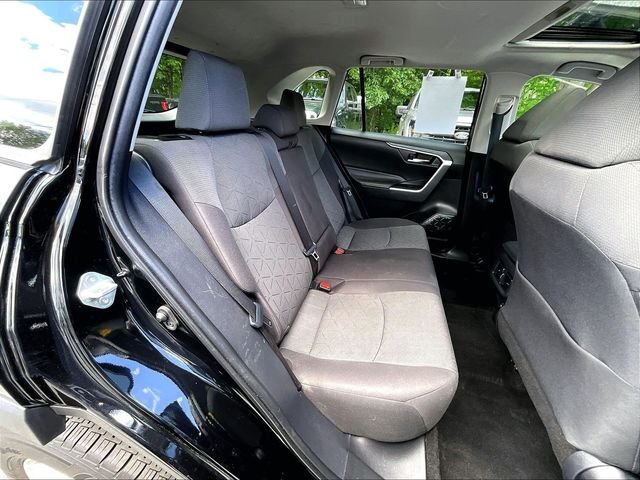Used 2020 Black Toyota XLE image 23