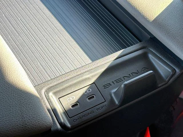 Certified Used 2025 MAGNETIC GRAY MET. Toyota  image 26