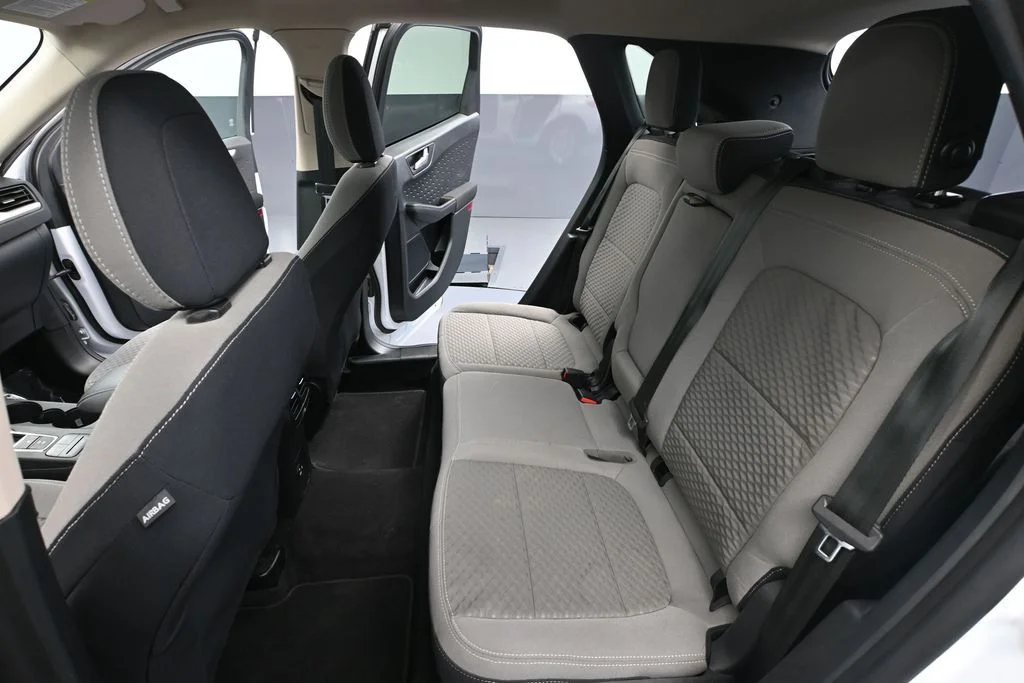 Used 2020 White Ford SE image 33