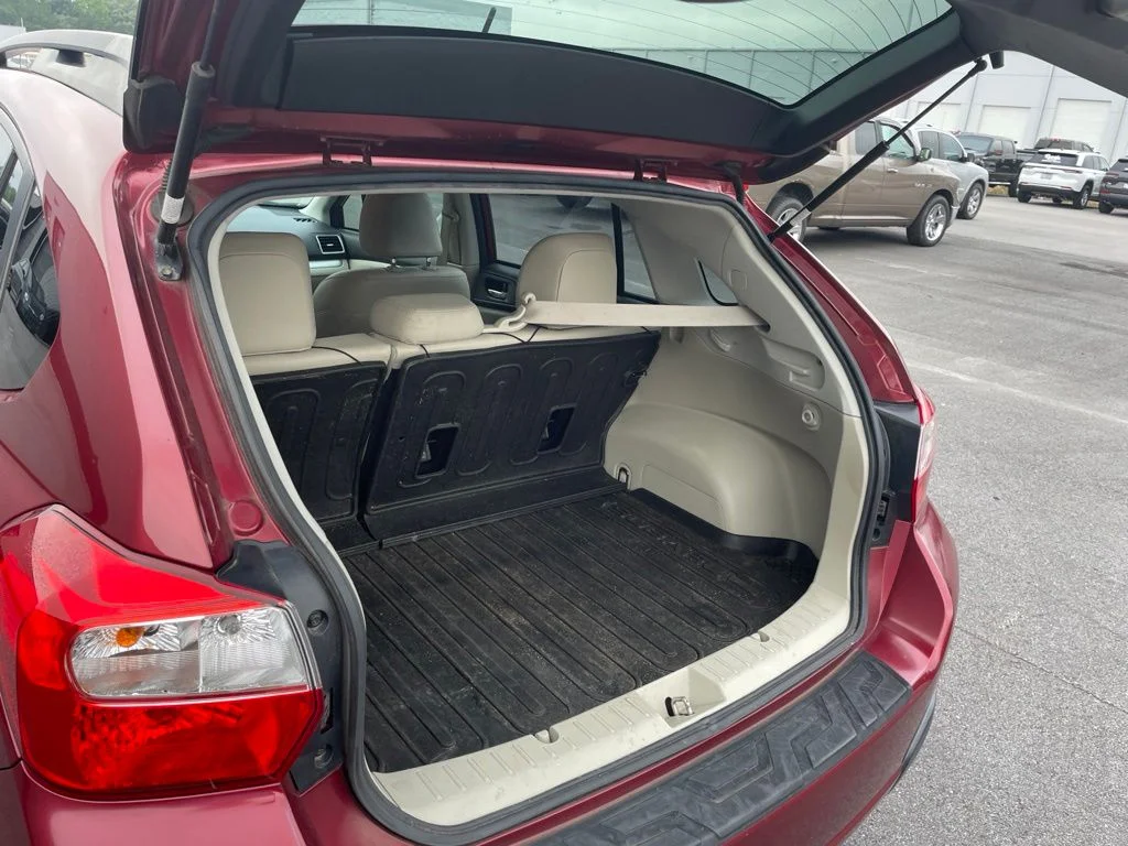 Used 2015 Red Subaru 2.0i Limited image 11