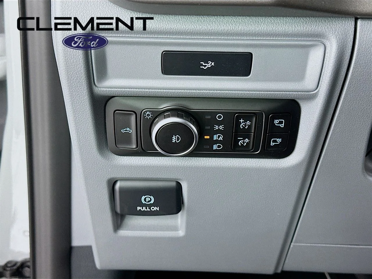 New 2026 Avalanche Ford XLT image 13