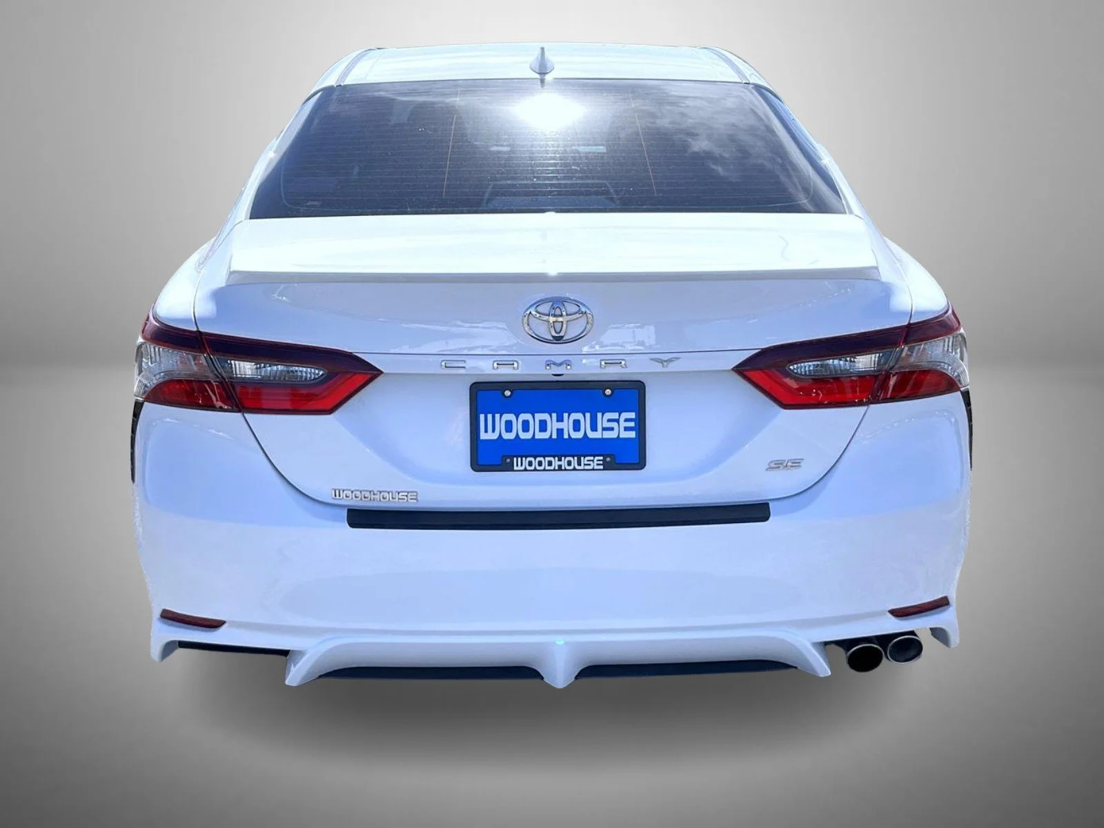 Used 2022 White Toyota SE image 6