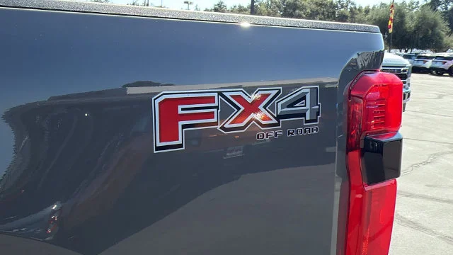 2026 Ford F-350 Super Duty Lariat - Photo 14