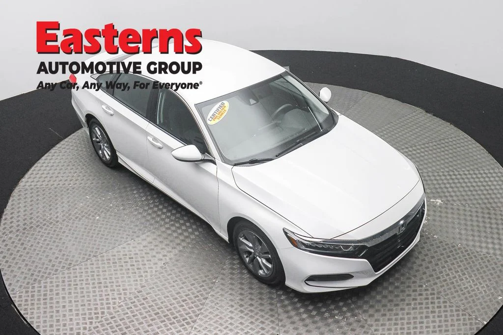 Used 2020 White Honda LX image 3
