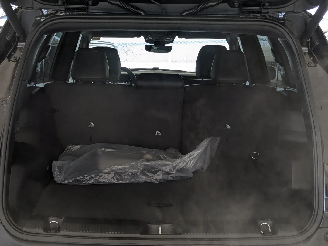 New 2026 Black Jeep Limited - - 4x4 - 1.6L Turbo Hybrid - Power Liftgate - Wireless Charging & More! image 31