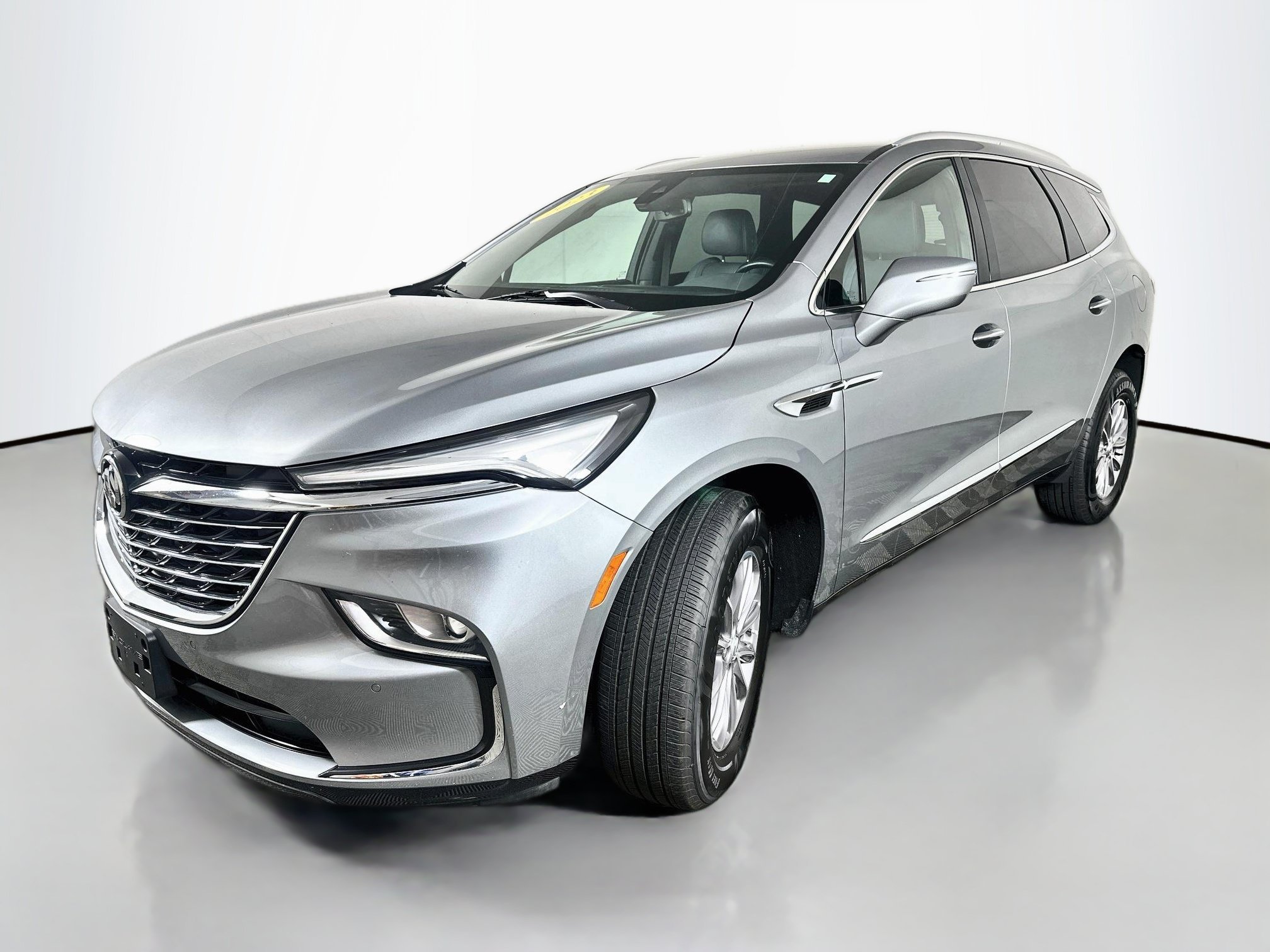 Used 2023 Moonstone Gray Metallic Buick Essence image 3