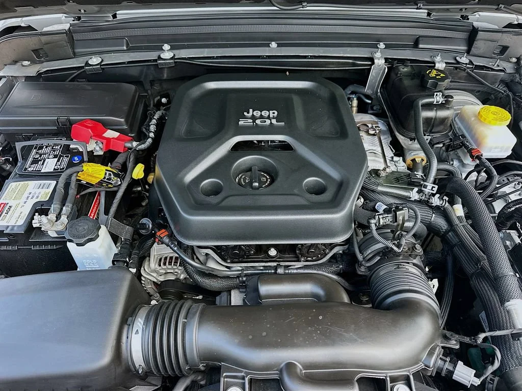 Used 2022 Sting-Gray Clearcoat Jeep Sport S image 26