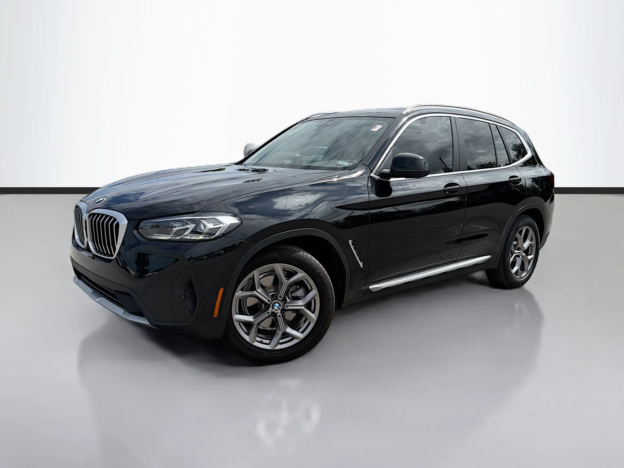2023 BMW X3 sDrive30i's photo