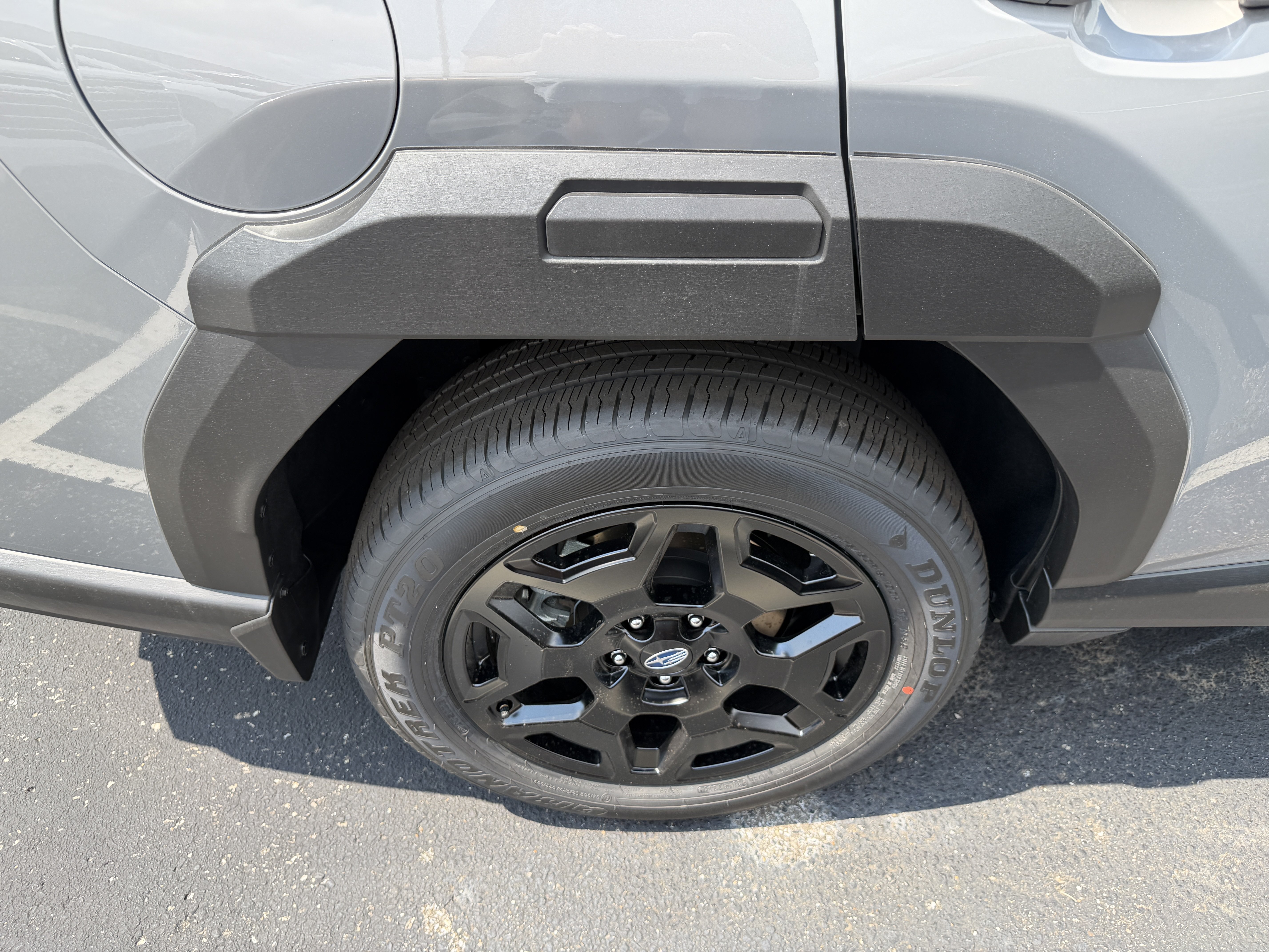 New 2026 RIVER ROCK PEARL Subaru Limited image 8