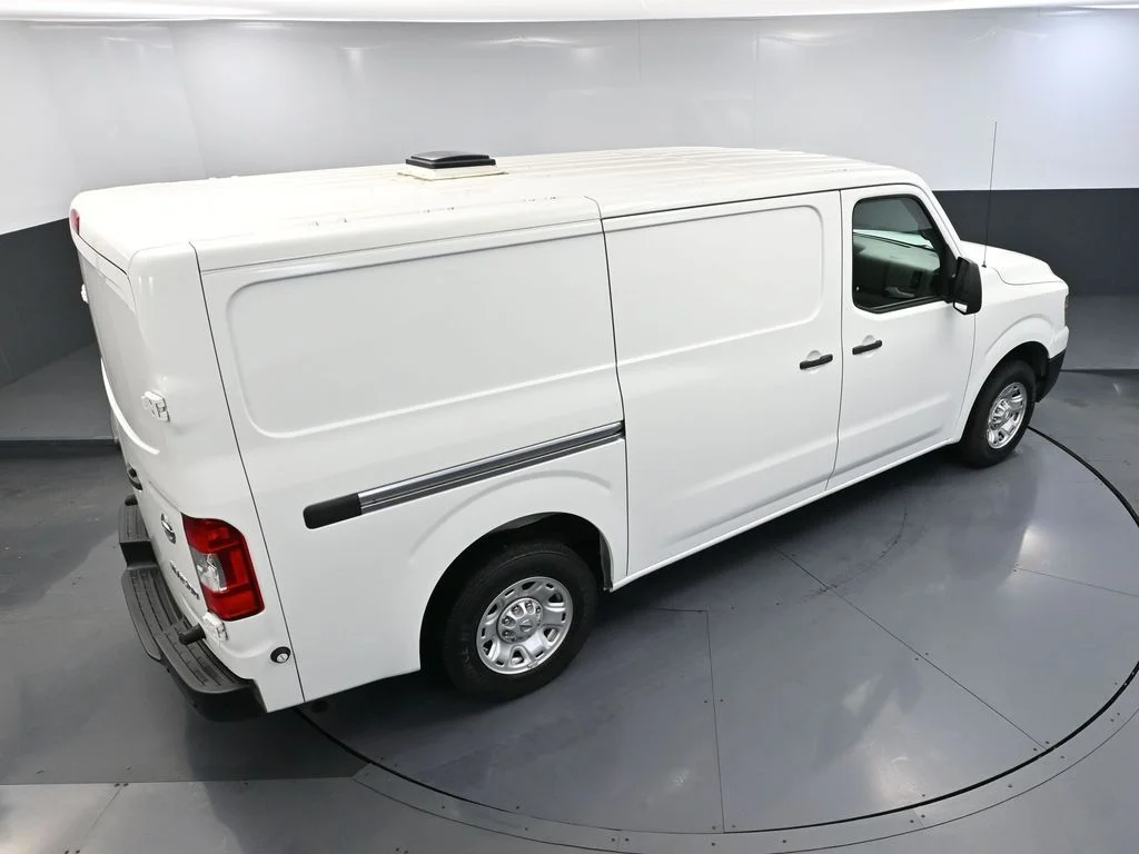 Used 2019 White Nissan SV image 49