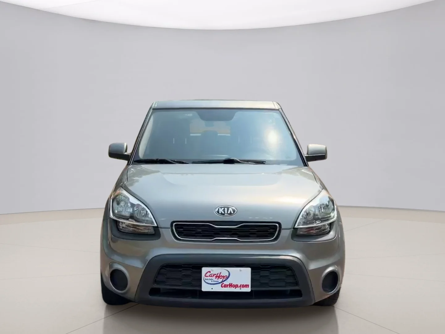 Used 2013 Silver Kia ! WAGON image 8