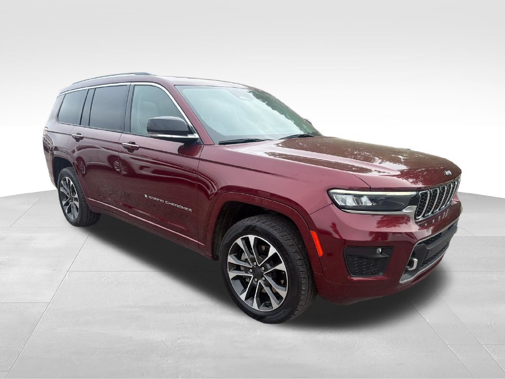 Used 2023 Red Jeep Overland image 7