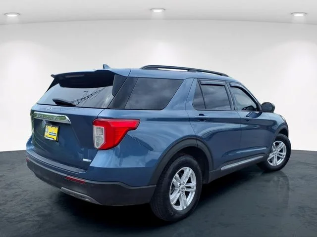 Used 2020 Blue Ford XLT image 8