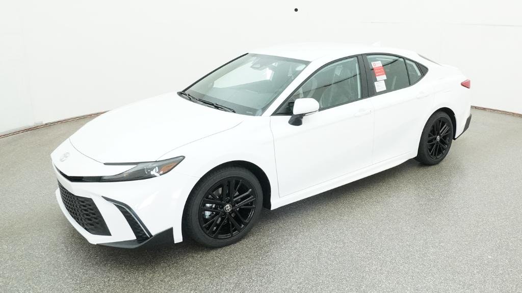 2026 Toyota Camry SE Hybrid's photo