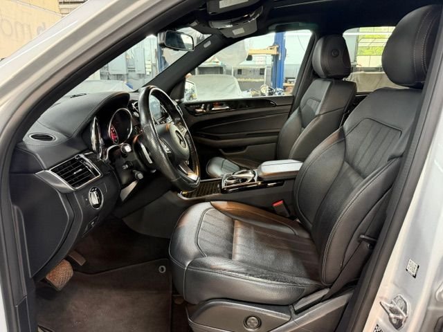 Used 2019 Silver Mercedes-Benz GLS 450 image 7
