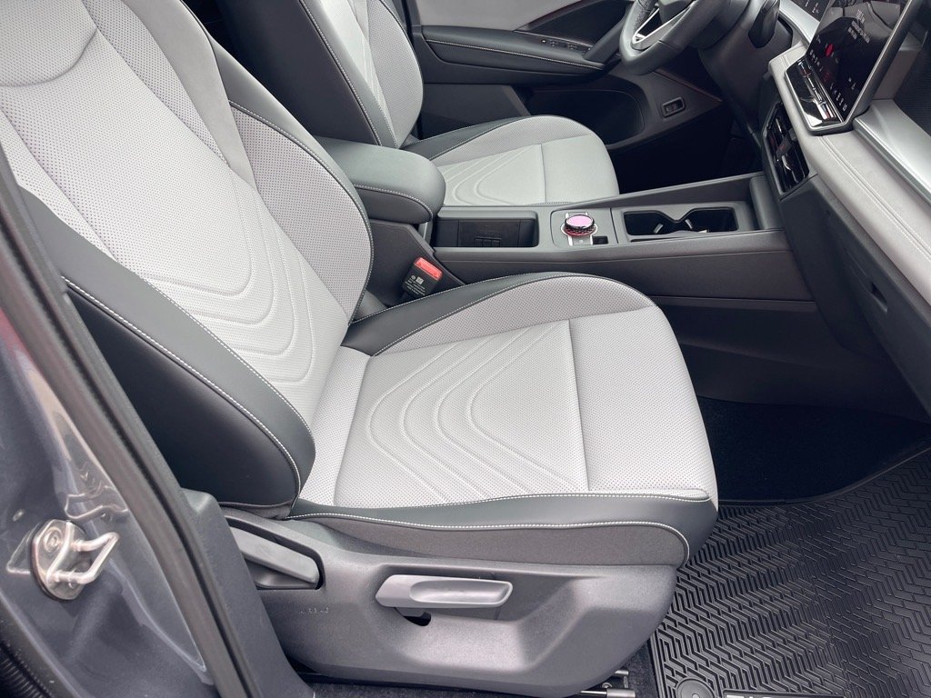 2026 Volkswagen Tiguan SE R-LINE BLACK - Photo 17