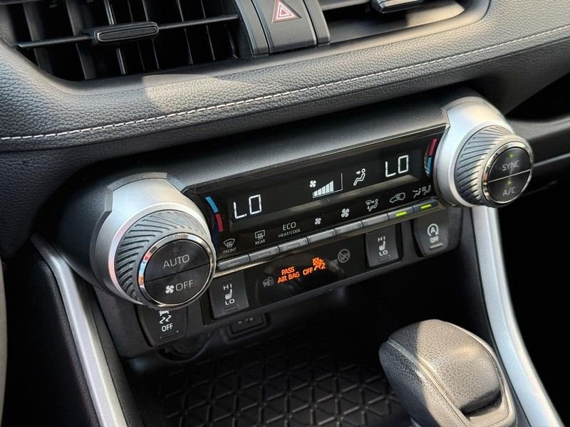 Certified Used 2024 Ice Toyota XLE image 28