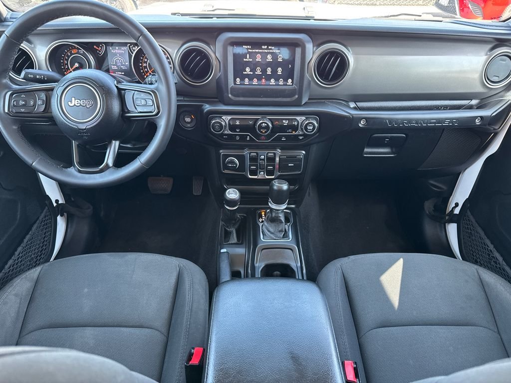 Used 2023 White Jeep Sport S image 21
