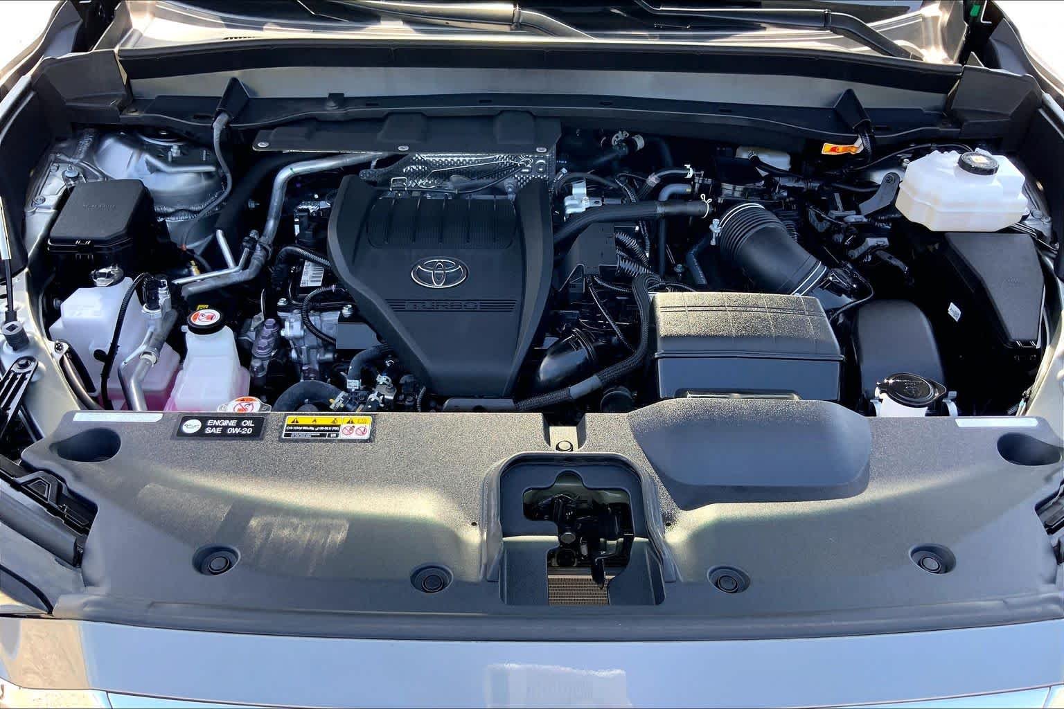 Used 2026 Heavy Metal Toyota Hybrid MAX Platinum image 31