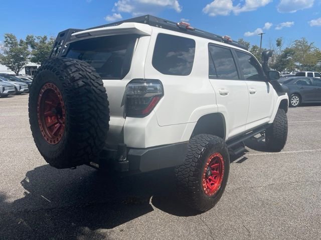 Used 2019 White Toyota SR5 Premium image 9