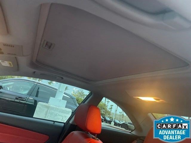 Used 2008 Alpine White BMW 135i image 9