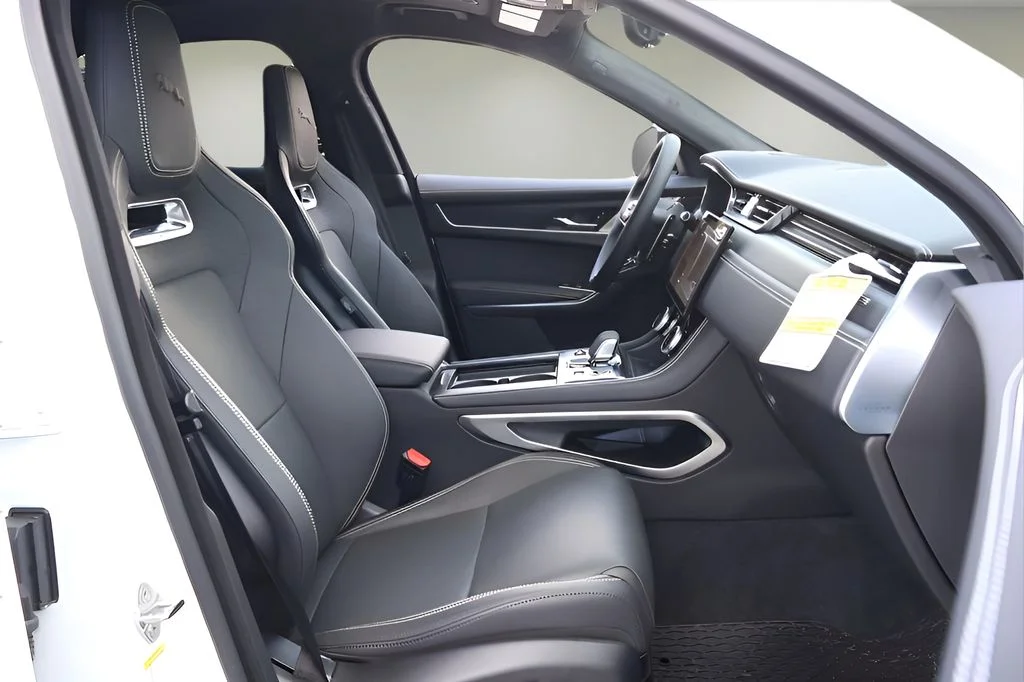 2026 Jaguar F-Pace R-Dynamic S - Photo 15