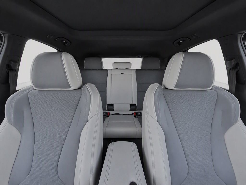 New 2026 Brooklyn Grey Metallic BMW xDrive28i image 30