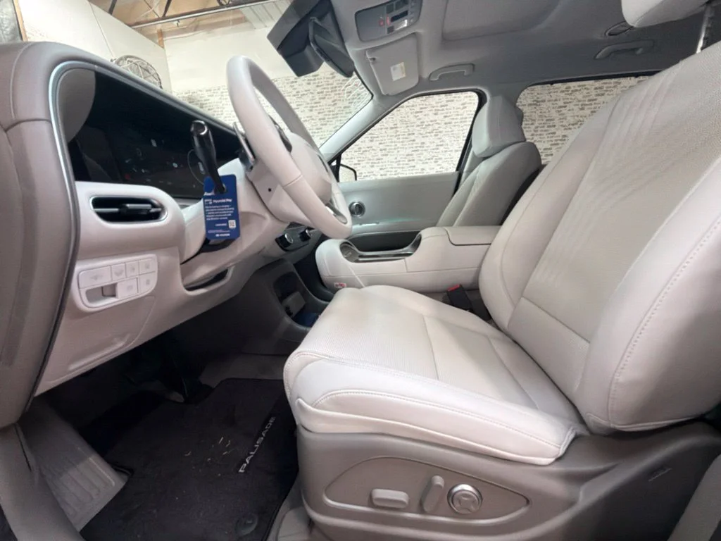 New 2027 Abyss Black Pearl Hyundai Blue SEL Premium image 27