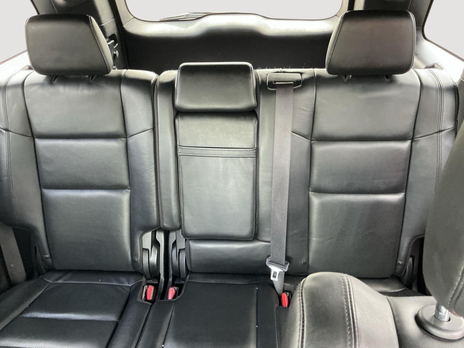 Used 2019 Billet Silver Metallic Clearcoat Jeep Limited image 7