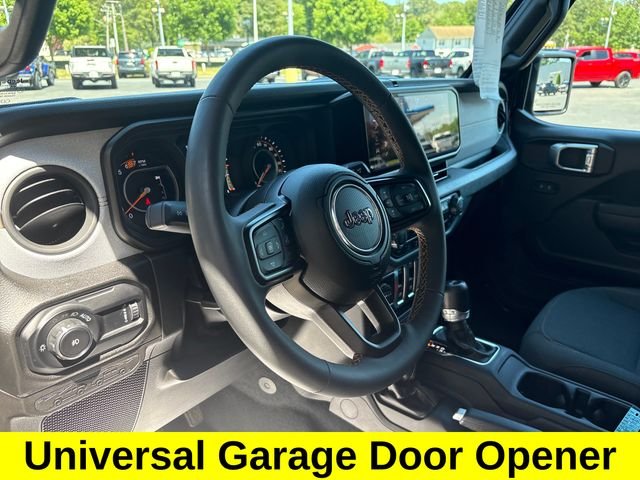 Used 2024 Black Clearcoat Jeep Sport S image 14