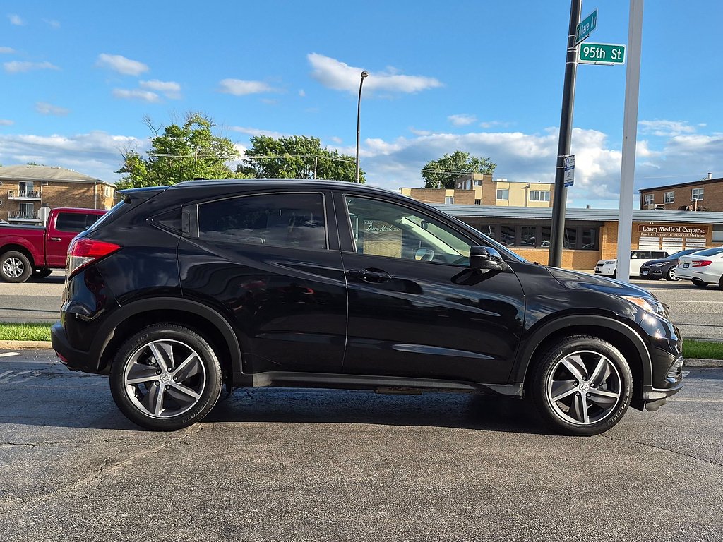 Used 2022 Crystal Black Pearl Honda EX image 4