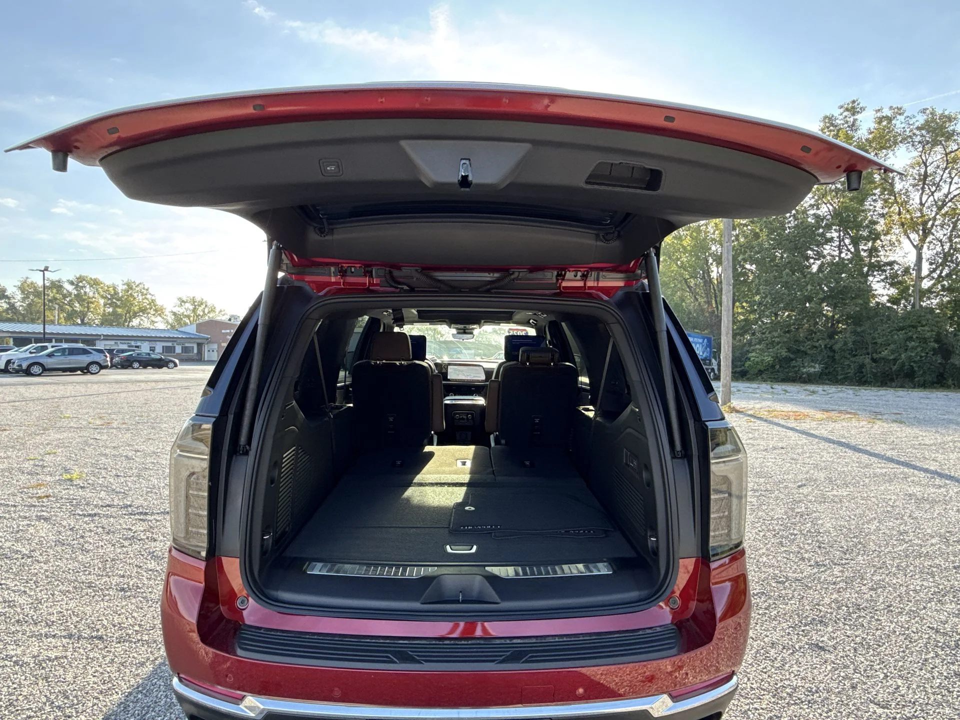 2025 Chevrolet Suburban High Country - Photo 67