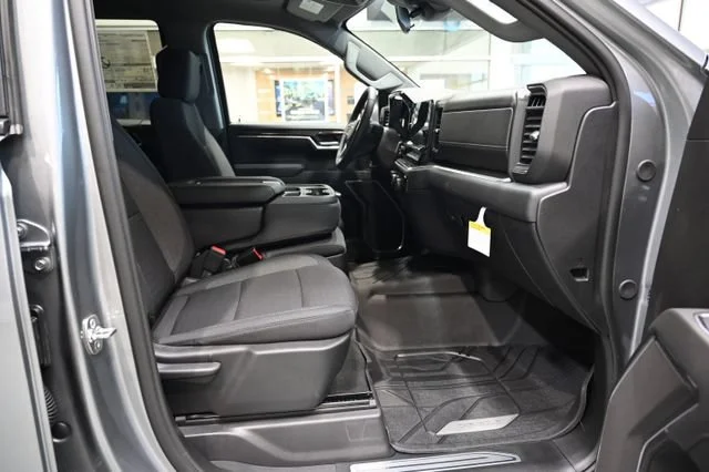 2026 Chevrolet Silverado 1500 RST - Photo 11