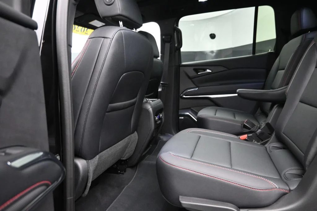 Used 2026 Black Chevrolet Z71 image 15