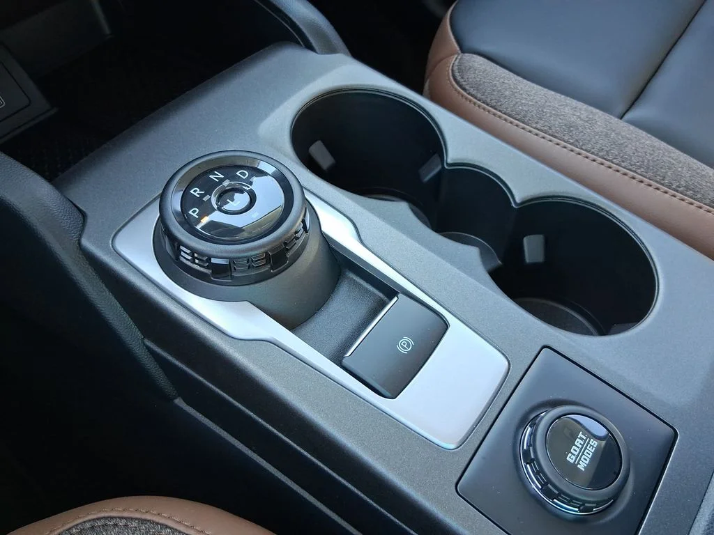 New 2026 Space White Metallic Ford Outer Banks® image 22