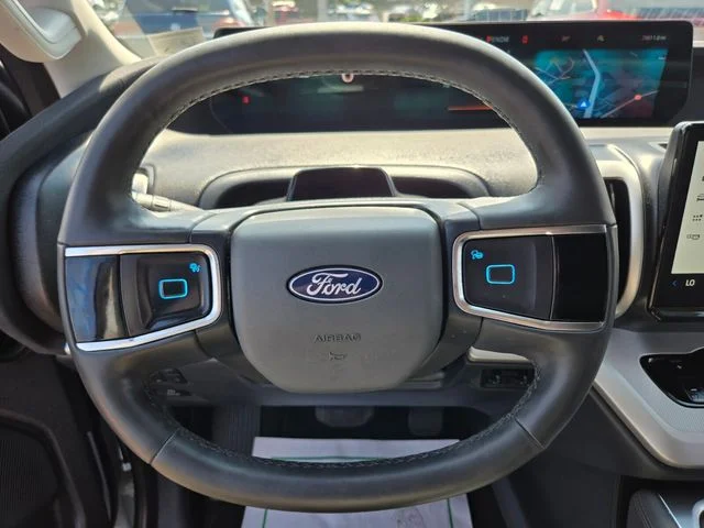 Used 2025 Silver Ford Active image 33