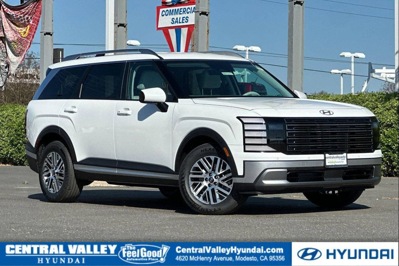 2026 Hyundai Palisade SEL 8 Passenger FWD's photo