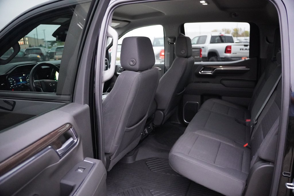 2022 Chevrolet Silverado 1500 RST - Photo 16