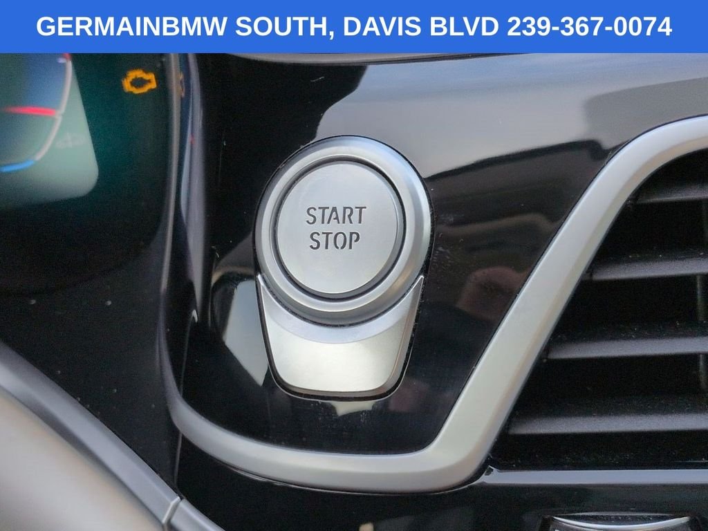 Certified Used 2022 Black Sapphire Metallic BMW ALPINA B7 xDrive image 31