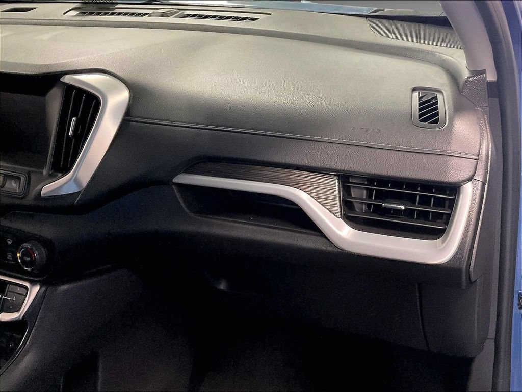 Used 2024 Downpour Metallic GMC SLE image 13