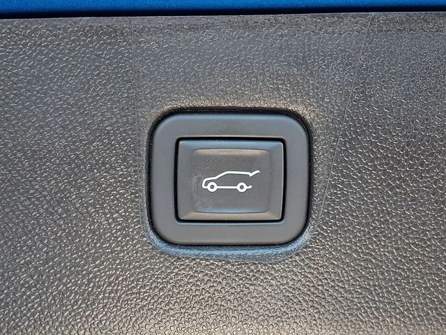 Used 2024 Blue Chevrolet LT image 29