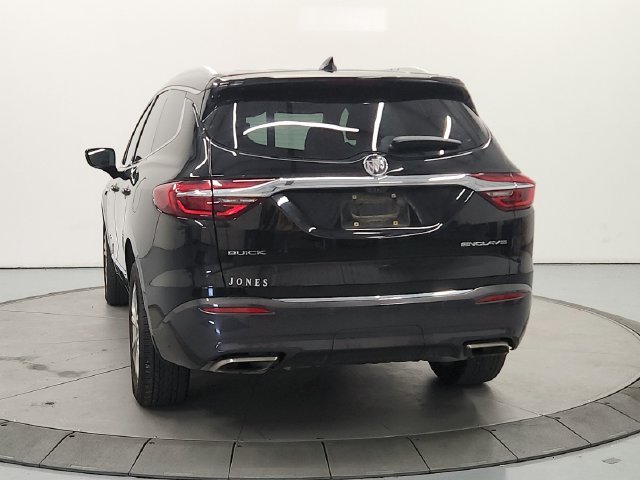 Used 2018 Black Buick Avenir image 7
